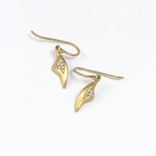 Small claw-like earring on a wire with 7 pavé diamonds; shown in yellow gold
